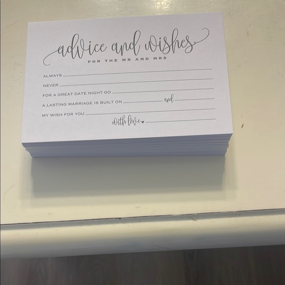 Set of 85 Advice and Wishes Cards for the Mr and Mrs - White